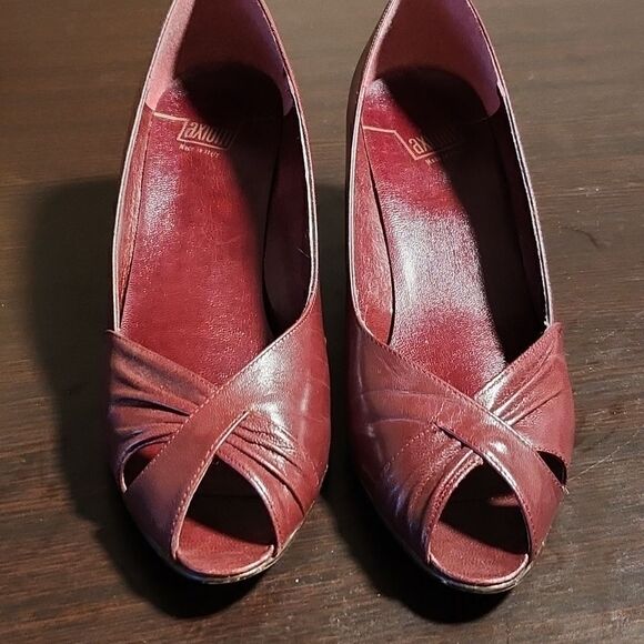 Vintage axiom Italian made heels - Picture 1 of 7